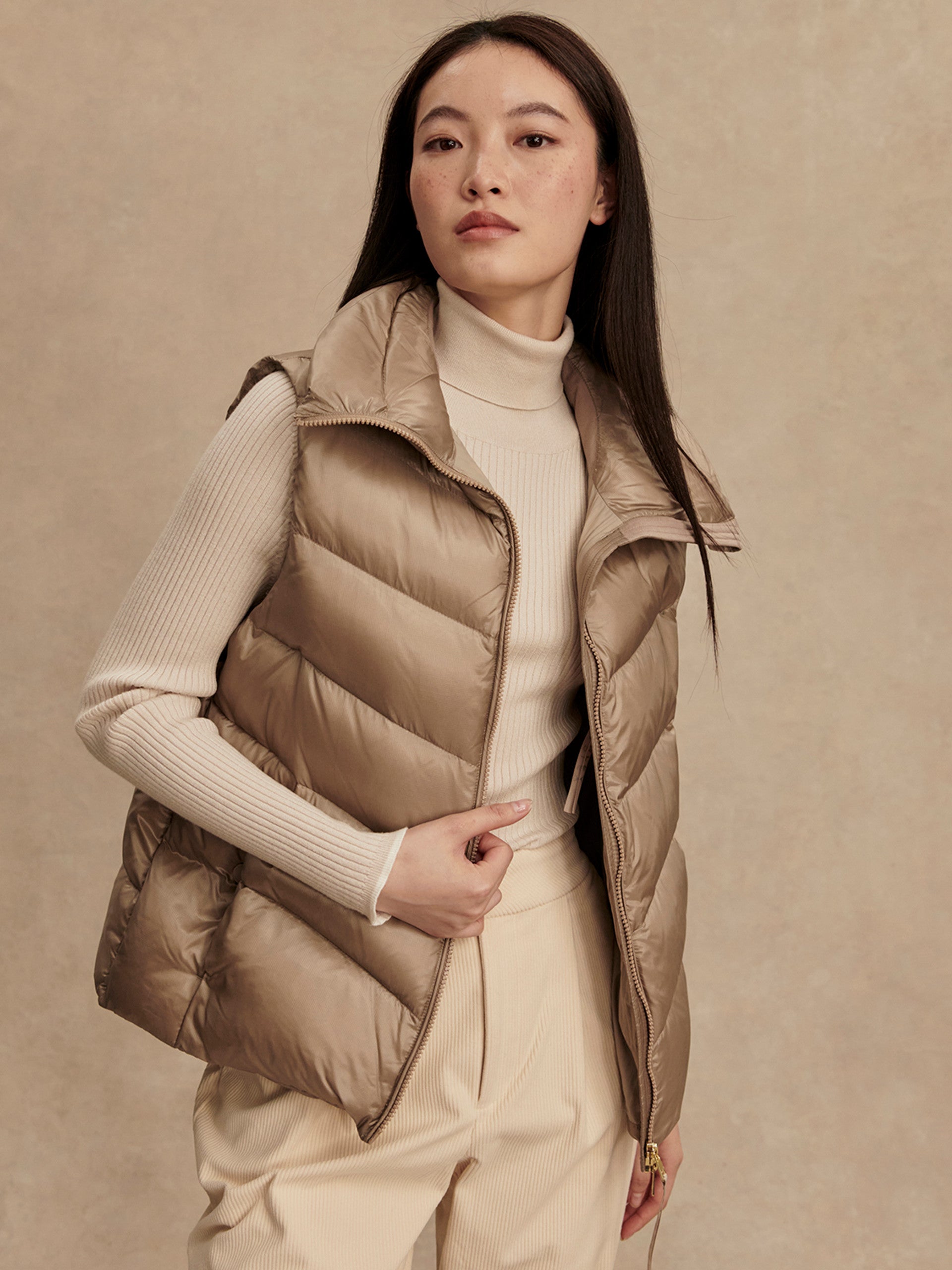 【極美品】22AW COMOLI DOWN VEST DOWN VEST 1 COMOLI (コモリ) ダウン ベスト